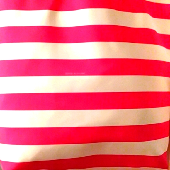 🎆 Sale NEW Dooney & Burke Red/White Large TravelTote/Great for Shopping/Beach - Picture 4 of 10